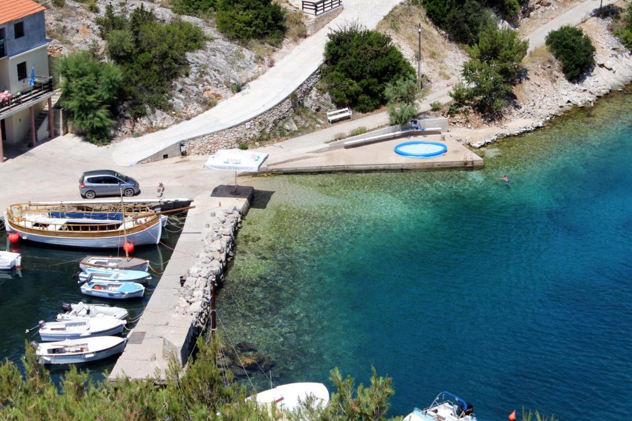Apartments With A Parking Space Sali, Dugi Otok - 8084 ภายนอก รูปภาพ