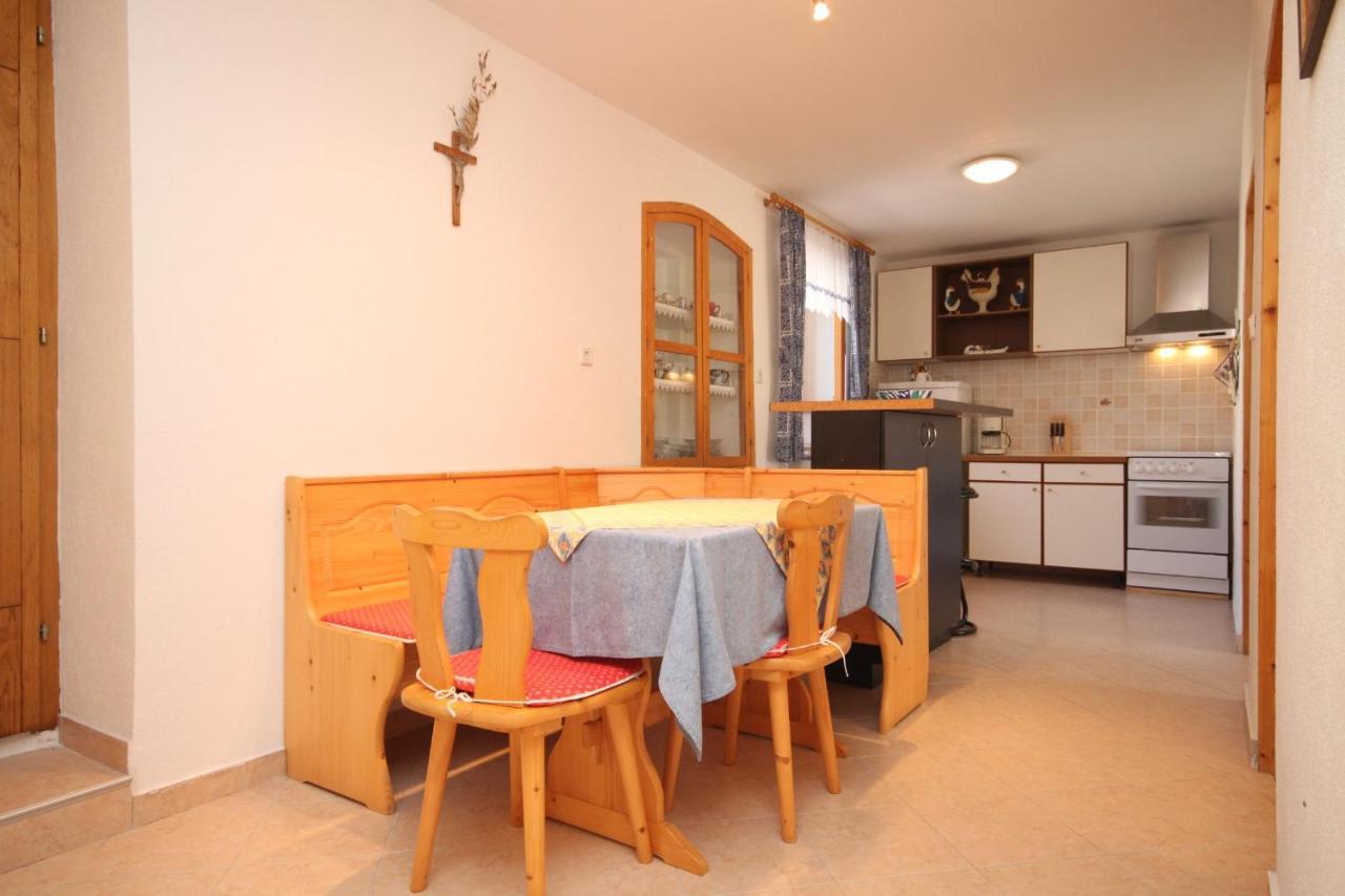 Apartments With A Parking Space Sali, Dugi Otok - 8084 ภายนอก รูปภาพ