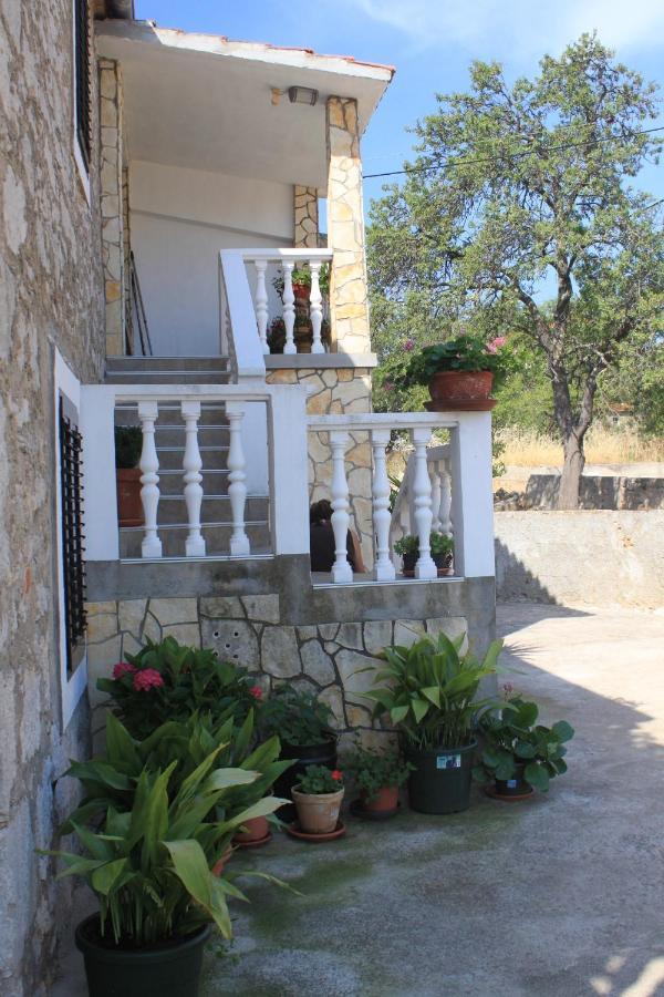 Apartments With A Parking Space Sali, Dugi Otok - 8084 ภายนอก รูปภาพ
